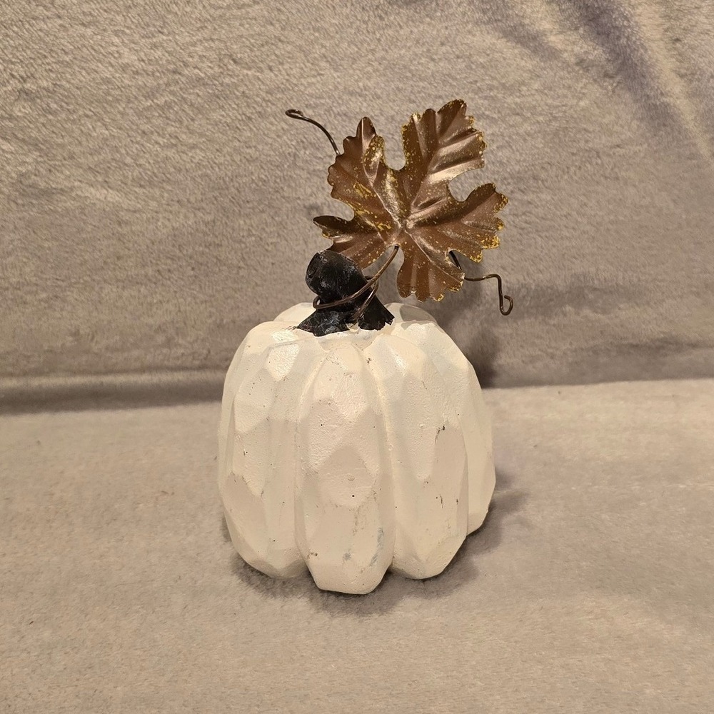 White Faceted Pumpkin Figurine Rustic Metal Leaf Fall Farmhouse Decor Small 5"